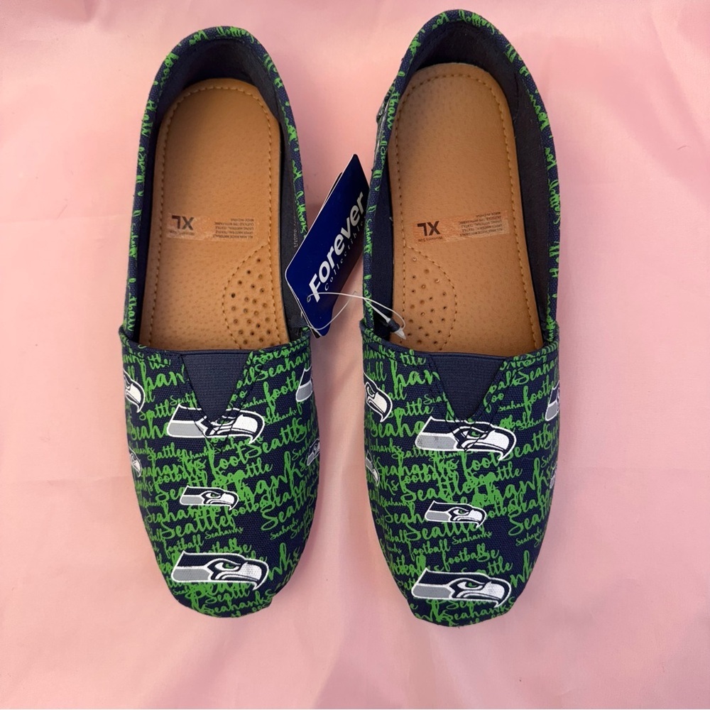 Seattle Seahawks Women’s Slip-On Canvas Shoes Sz XL Fits W 10–11 NWT NFL